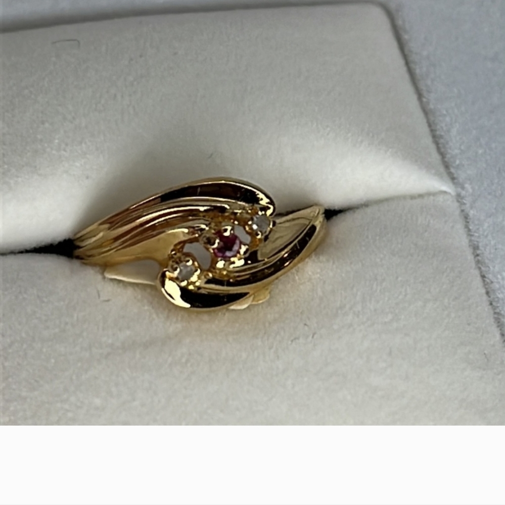 RUBY/diamond ring Genuine ruby/diamond ring.  size 6 3/4 scant 7 nwt - Picture 4 of 7